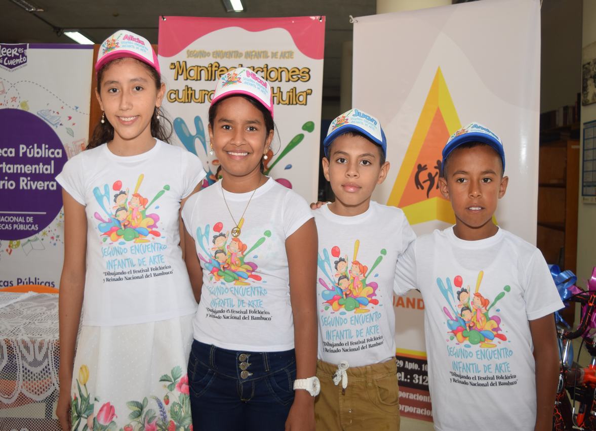 Alicia María Campos Carvajal, Nicol Daniela Vanegas Sotto, Juan David Yafe Valdés y Andrés Felipe Calderón Anaya.